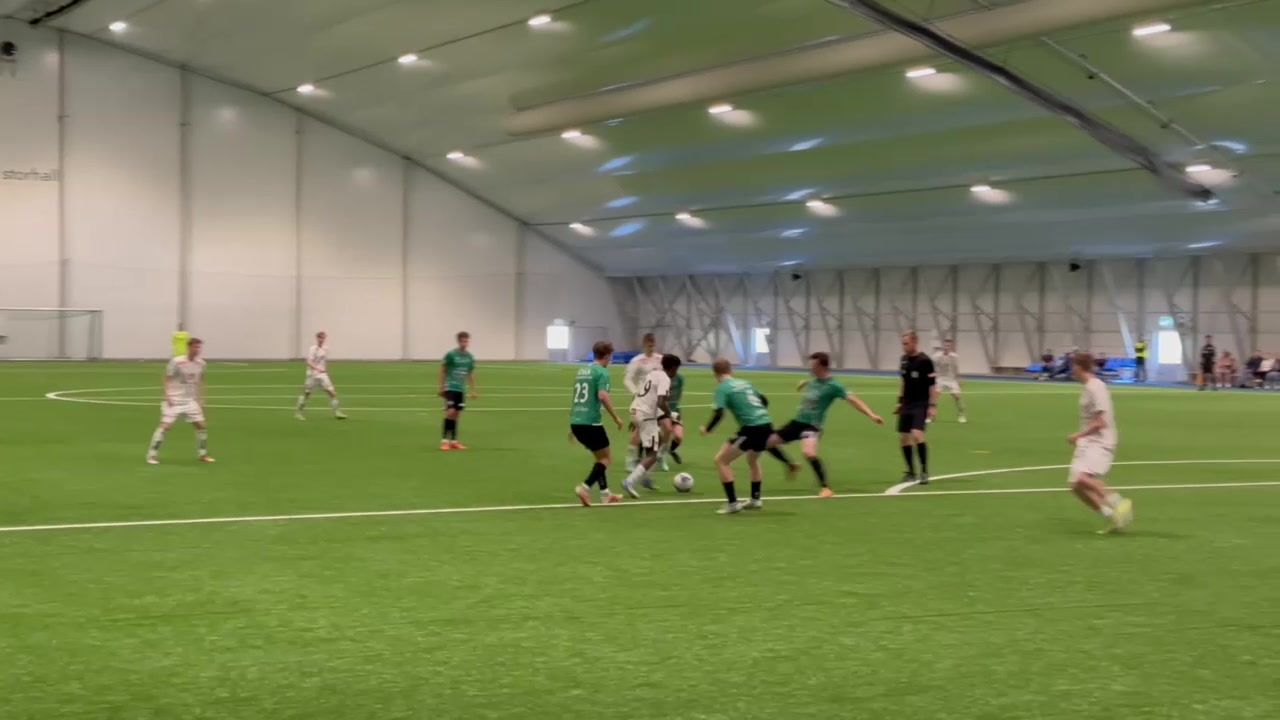 1-2 Sverre Stavø
